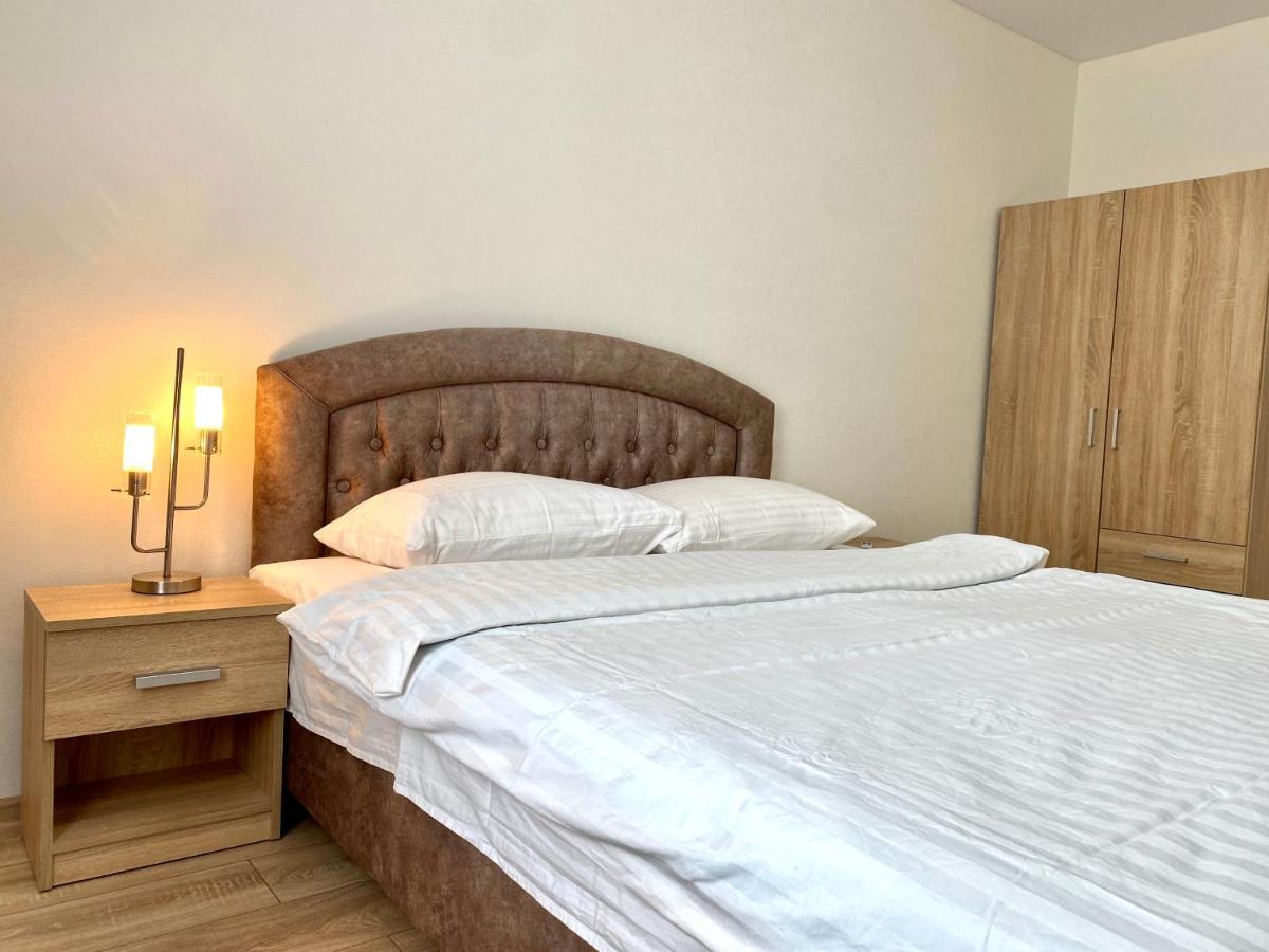 Apartpoltava Стильні 2-Кімн Апартаменти Біля Пд "Листопад" Закрита Парковка, Чек Прро מראה חיצוני תמונה