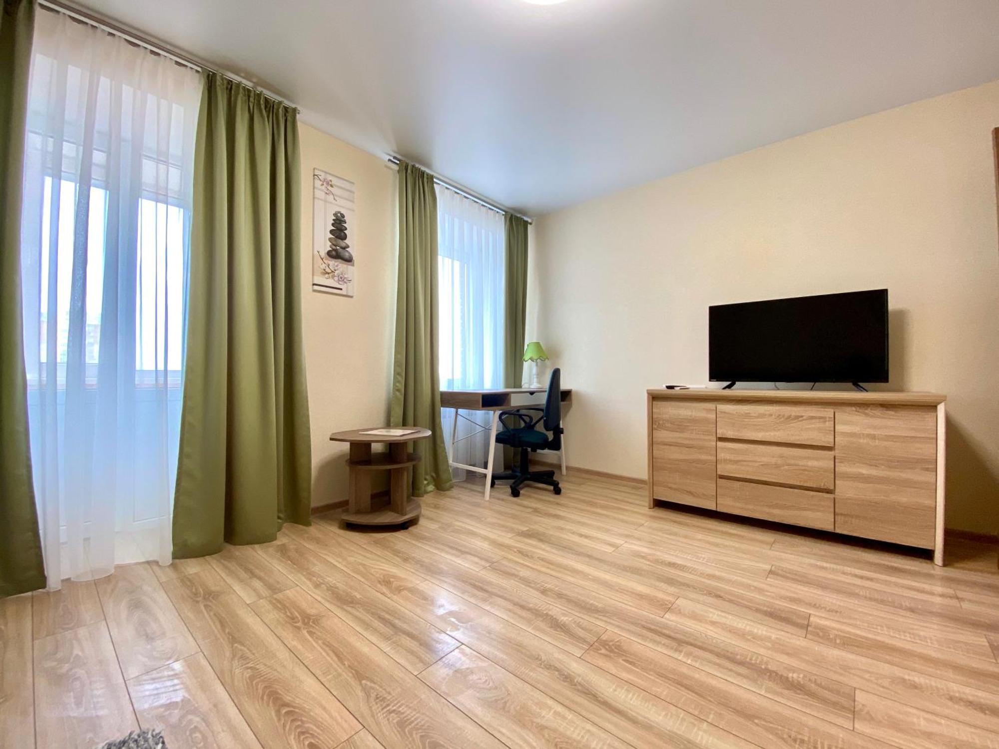 Apartpoltava Стильні 2-Кімн Апартаменти Біля Пд "Листопад" Закрита Парковка, Чек Прро מראה חיצוני תמונה