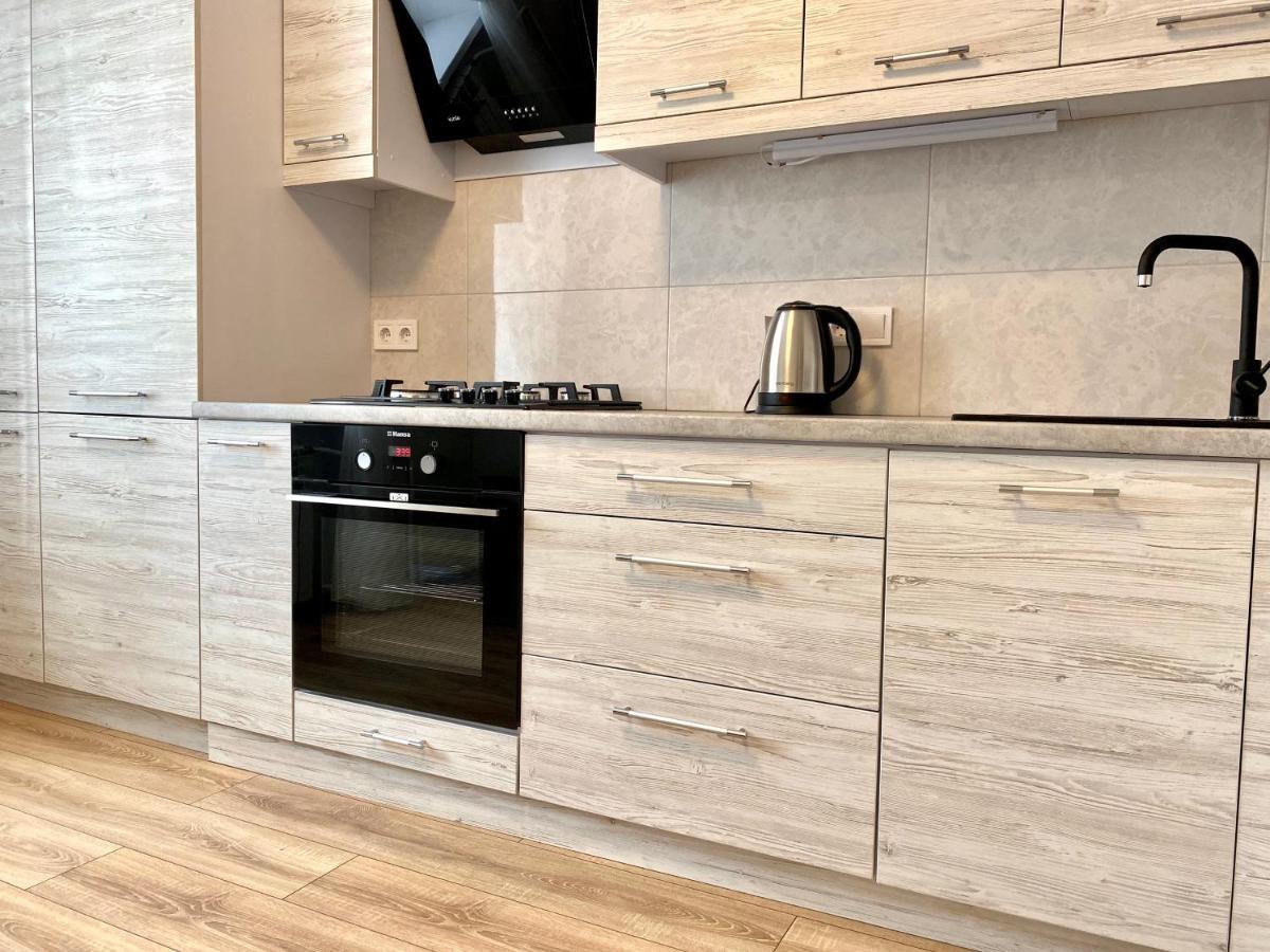 Apartpoltava Стильні 2-Кімн Апартаменти Біля Пд "Листопад" Закрита Парковка, Чек Прро מראה חיצוני תמונה